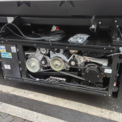 Thermo King UT シリーズ UT-R EXTREME 冷凍ユニット 空港送迎トラックに搭載されたUT-1200を交換