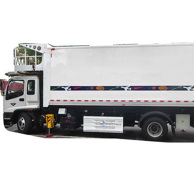 Thermo King UT シリーズ UT-R EXTREME 冷凍ユニット 空港送迎トラックに搭載されたUT-1200を交換